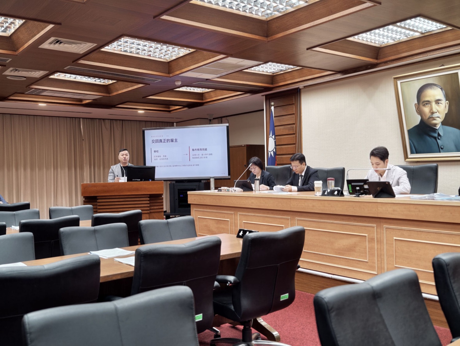 立法院教育及文化委員會校事會議公聽會現場